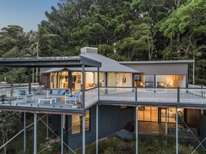 Exterior - Luxurious stay in Mt Glorious rainforest, 30mins from Brisbane (Mount Glorious)