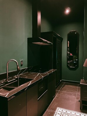 Luxury Double Room | Private kitchen