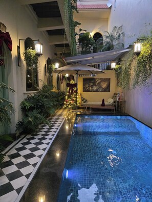 Piscine extérieure