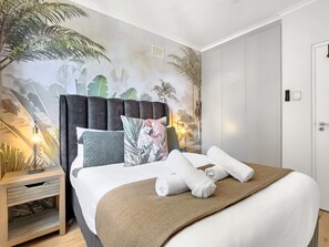 2 bedrooms, WiFi, bed sheets