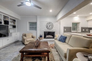 TV - A Serene Retreat with Modern Comforts (Greer)