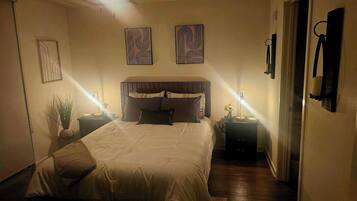 2 soverom, strykejern/-brett, wi-fi og sengetøy