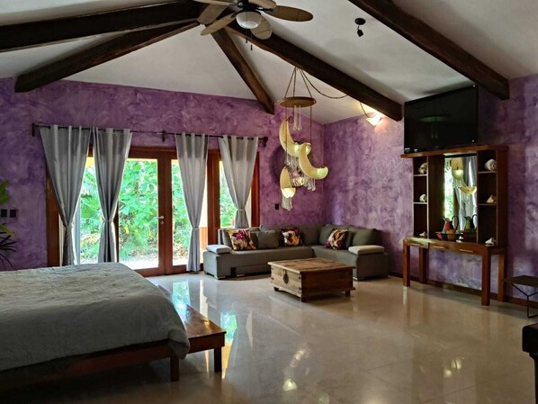 Blackout curtains, soundproofing, iron/ironing board, free WiFi