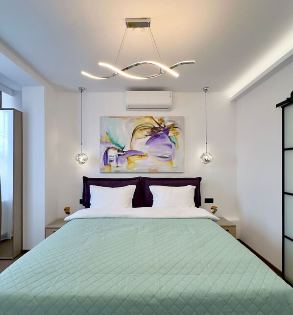 1 habitación, tabla de planchar con plancha, wifi y ropa de cama 