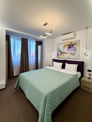 1 bedroom, iron/ironing board, WiFi, bed sheets