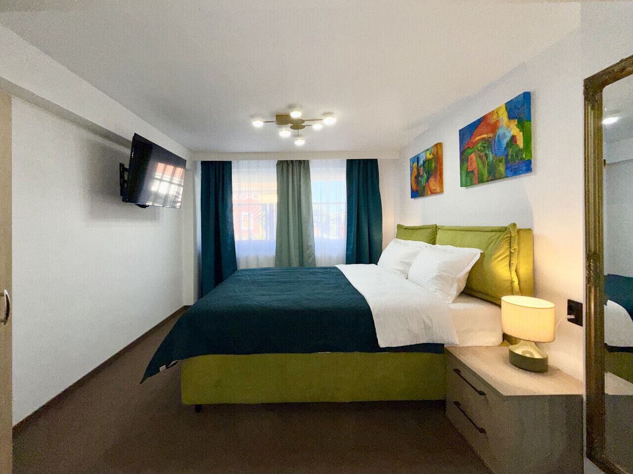 1 chambre, fer et planche à repasser, Wi-Fi, draps fournis