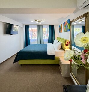 1 bedroom, iron/ironing board, WiFi, bed sheets