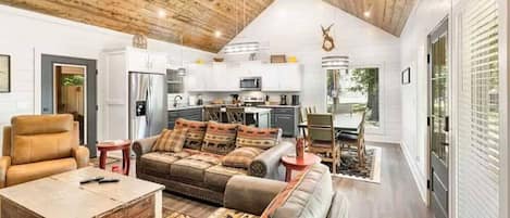 TV connectée, cheminée