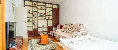 3 Schlafzimmer, Bügeleisen/Bügelbrett, WLAN, Bettwäsche