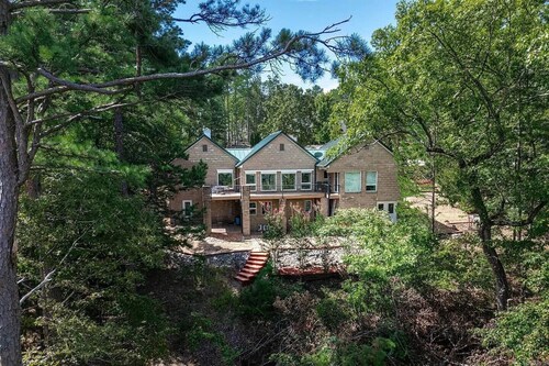 Peaceful Retreat w/Lakeview in Hot Springs Village