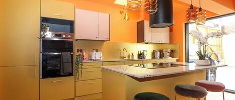 Lavavajillas, utensilios de cocina