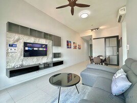 Comfort-huoneisto, tupakointi kielletty, kaupunkinäköala | Oleskelualue