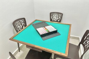 Iron/ironing board, free WiFi