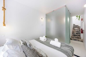 1 chambre, fer et planche à repasser, Wi-Fi