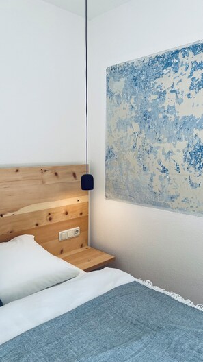 1 bedroom, Internet, bed sheets