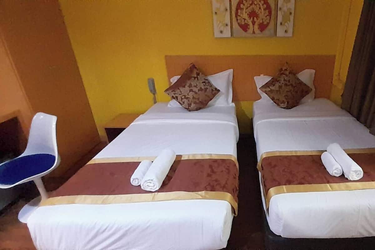 Standard Twin Room | Free WiFi