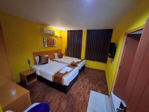 Standard Twin Room | Soundproofing, free WiFi - Wow Guesthouse (Bangkok)