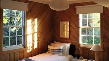 3 bedrooms, iron/ironing board, WiFi