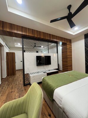 Executive Studio Suite | Free WiFi
