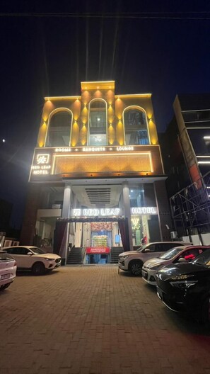 Exterior - RED LEAF HOTELS (Hisar)