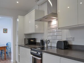 Dishwasher, high chair