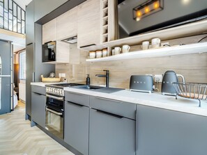 Private kitchen - 2 bedroom accommodation in Chirk, near Llangollen (Chirk, near Llangollen)