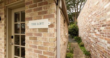 Austinmer Beach Studio Apartment with Parking