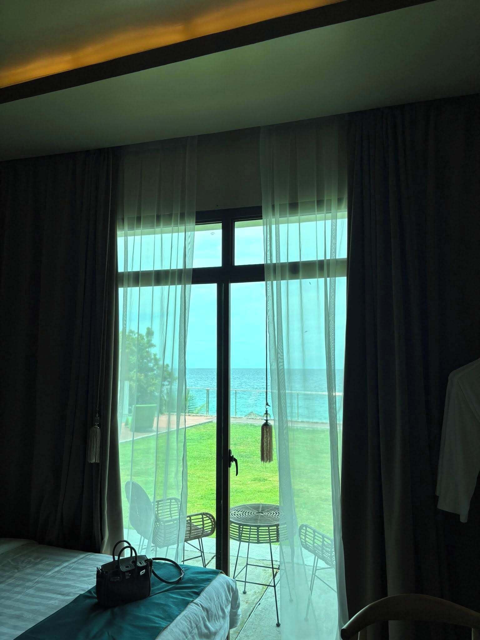 Deluxe Twin Room, Patio, Beach View | Free WiFi