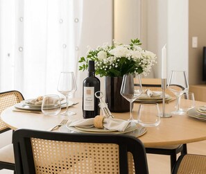 Dining - Brand new Champs-Elysées apartment with lift (Paris)