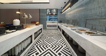 Yizhi Hotel - Guangzhou Shamian Island Huangsha Metro Station-Canton Fair free shuttle bus included Breakfast