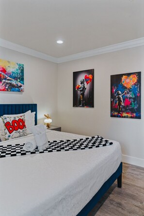 1 chambre, bureau, fer et planche à repasser, Wi-Fi gratuit