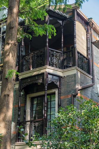 A detached old Shanghai villa