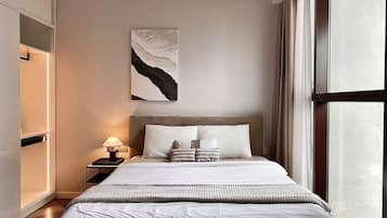 Luxury Apartment, 1 Bedroom, Balcony, City View | Premium bedding, memory-foam beds, individually furnished, desk