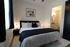 2 soverom, strykejern/-brett, wi-fi og sengetøy