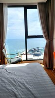 Apartamento superluxo, 1 quarto, vista para o mar, na torre