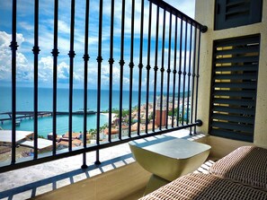 Apartament familiar, 2 dormitoris, vistes al mar | Balcó