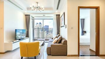 Iron/ironing board, free WiFi, wheelchair access