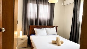 2 Schlafzimmer, Zimmersafe, Bügeleisen/Bügelbrett, kostenloses WLAN