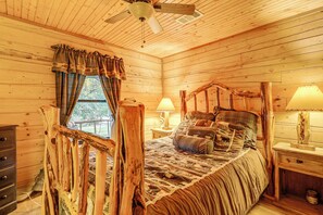 2 bedrooms, iron/ironing board, bed sheets