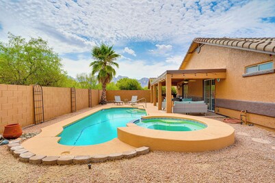 Heated Pool & Spa: Catalina Mtn-View Home!