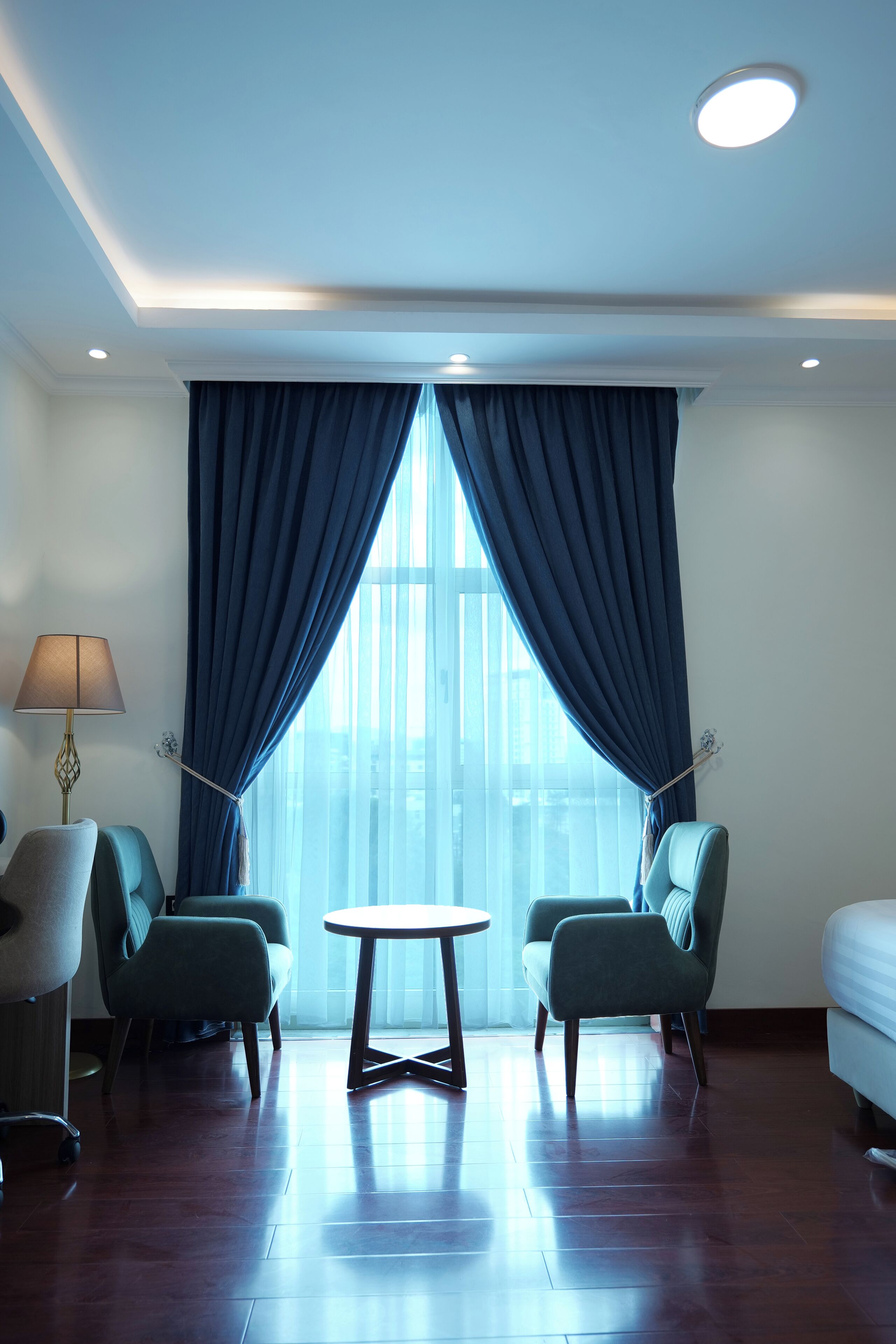 Minibar, in-room safe, desk, laptop workspace