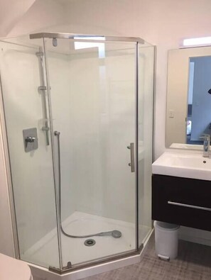 Dusche, Haartrockner