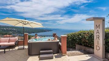 Departamento (Three bedroom Apartment) | Alberca al aire libre