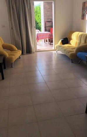 Living area - AMWAJ - 2-bedroom chalet in fabulous (Marsa Matrouh Governorate)