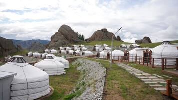 Traditional Chalet, Mountain View | In-room safe, desk, laptop workspace, soundproofing