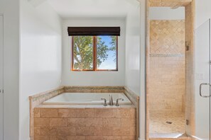 Shower, hair dryer, towels - Wine Country Escape w/ Views + Wine Cellar & Gym | Caterina Dusi Vineyard (Paso Robles)