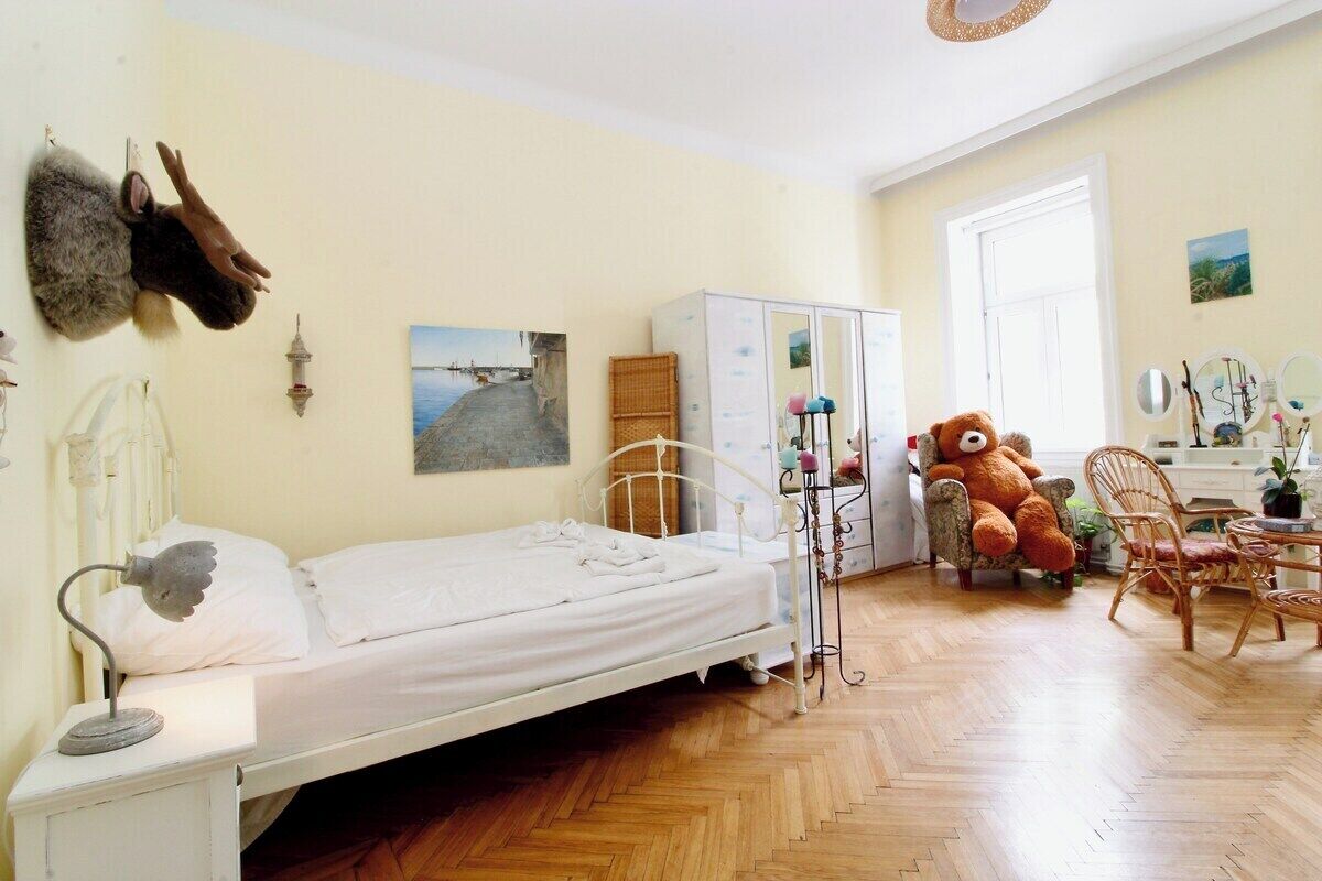 1 Schlafzimmer, Schreibtisch, Bügeleisen/Bügelbrett, kostenloses WLAN