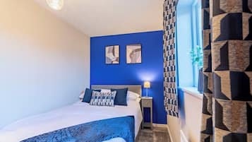 2 bedrooms