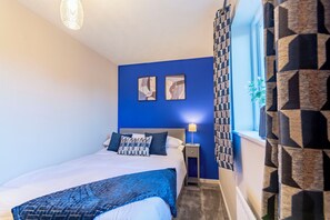 2 bedrooms