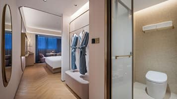 Basic-herbergi | Dúnsængur, ókeypis drykkir á míníbar, myrkratjöld/-gardínur